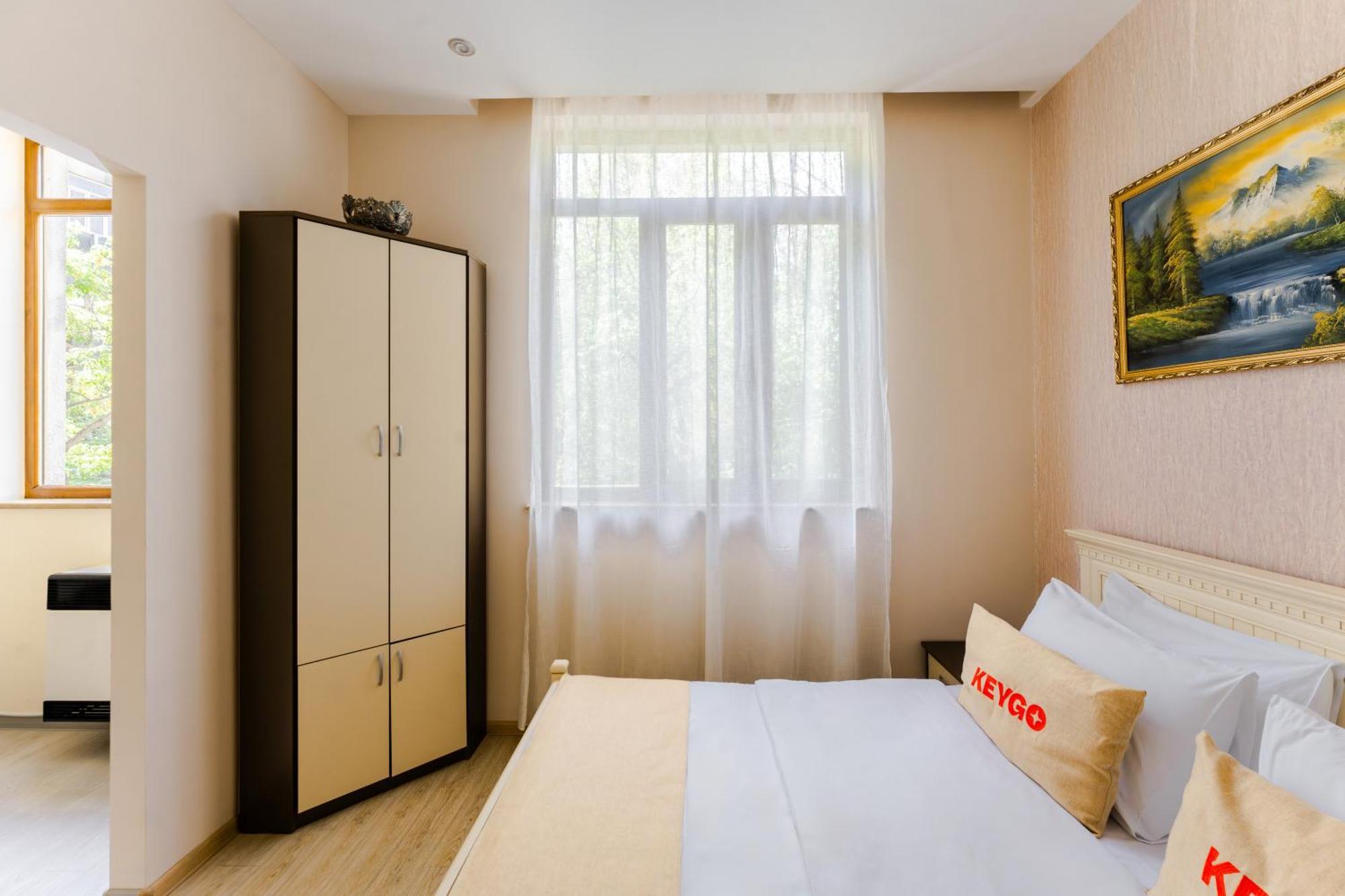 1Br Apt Near Opera Self-Enter By Keygo 25 Yerevan Luaran gambar